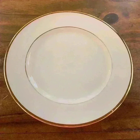 7 Vintage Simplicity Gold by Royal Devon Bread and Butter Plates - Picture 5 of 5